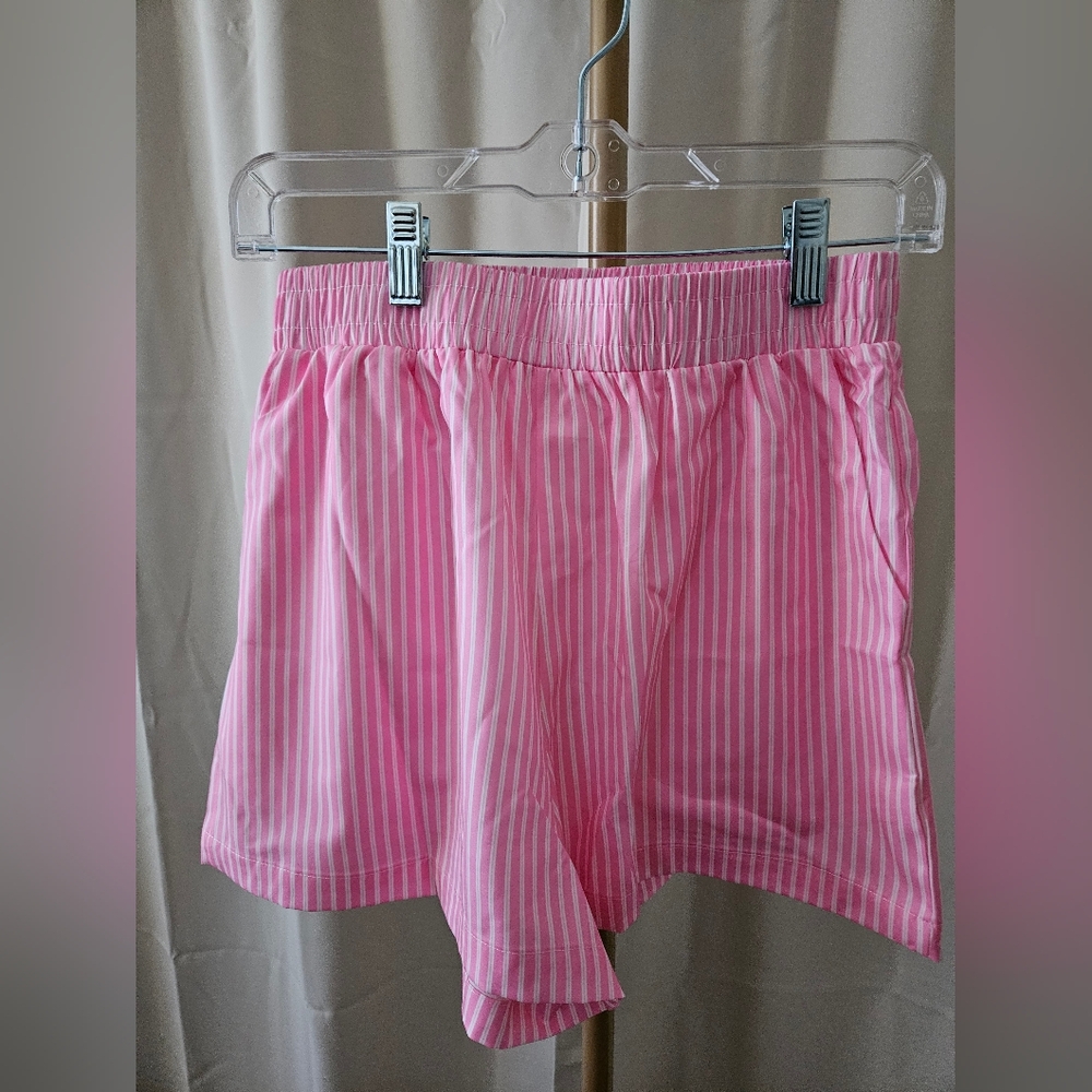 NWT Rosa Clothing Pink & White 2PC Shorts Set Tie Back Top Elastic Waist - Picture 9 of 9